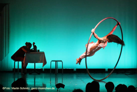 GOP Varieté Theater München „la luna“.  Das Programm des GOP Variete-Theaters vom 09.11.2017-14.01.2018 (©Foto: Martin Schmitz)